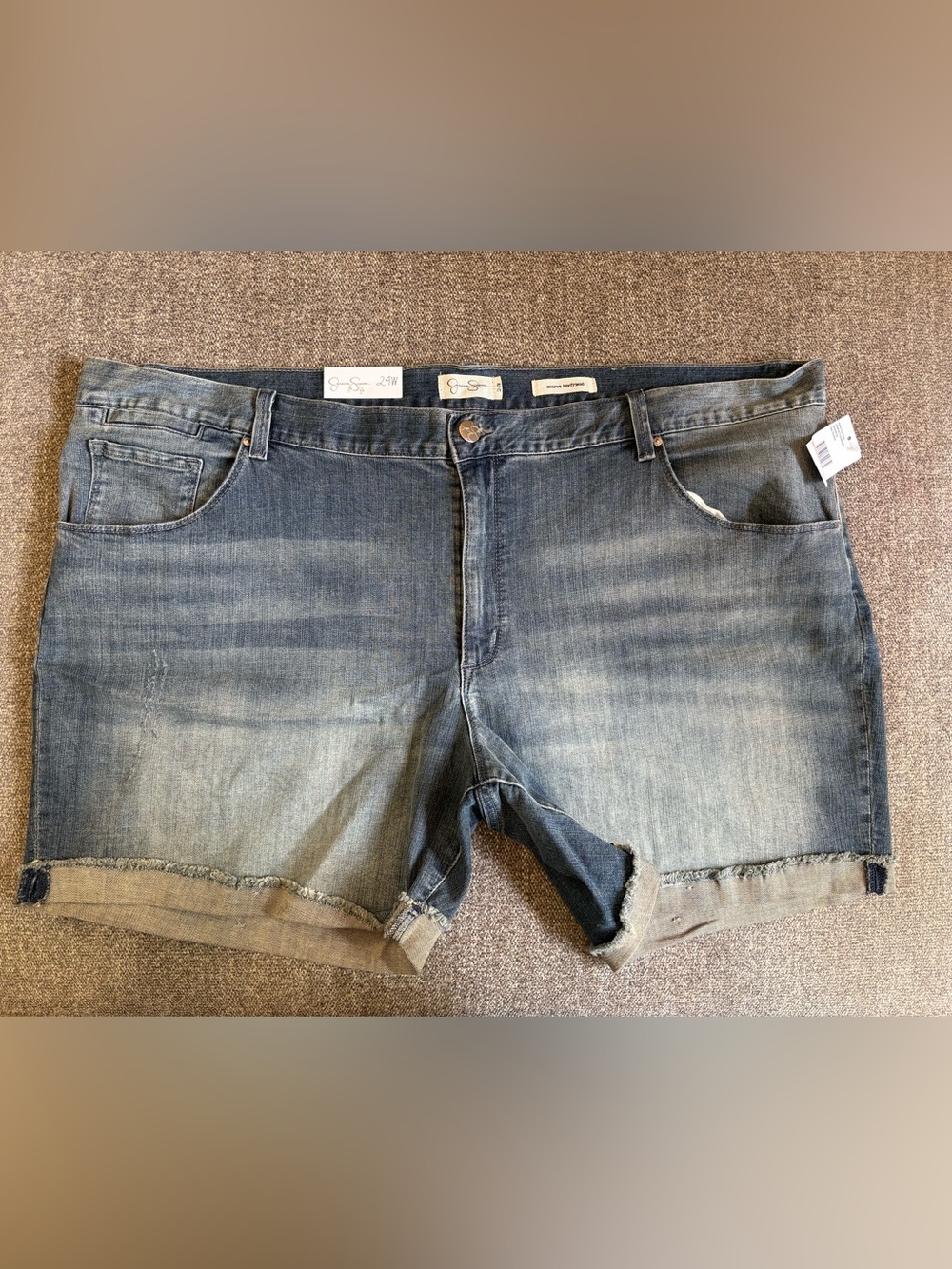 NWT Jessica Simpson Monroe Boyfriend Blue Denim Cutoff Shorts